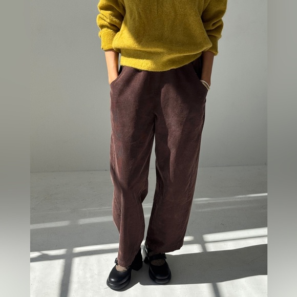 Le Bon Shoppe Corduroy Arc Pants - Picture 2 of 5